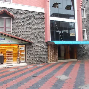  Hotel Hariprasadam India